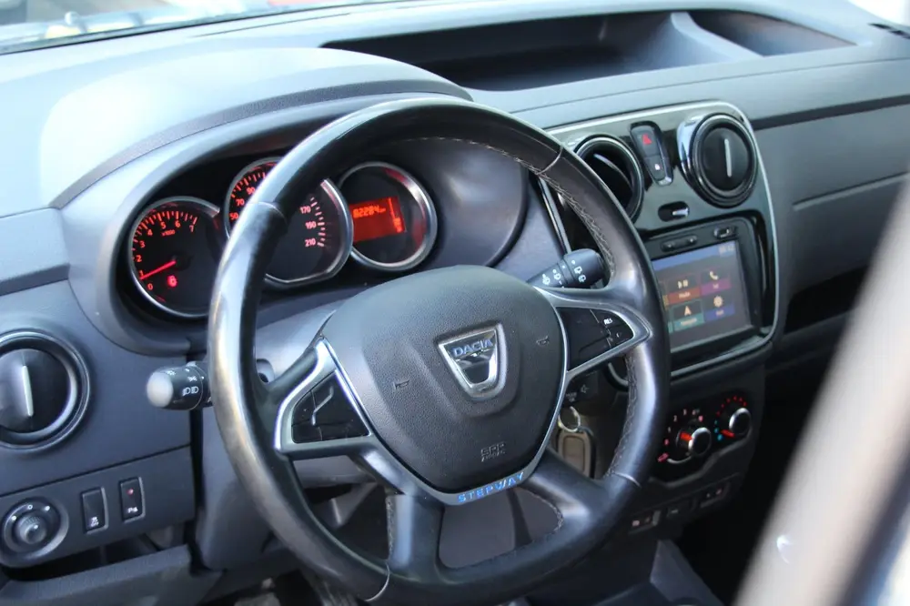 Dacia Dokker 1.2 TCe S&S Ambiance uit 2019, foto 18
