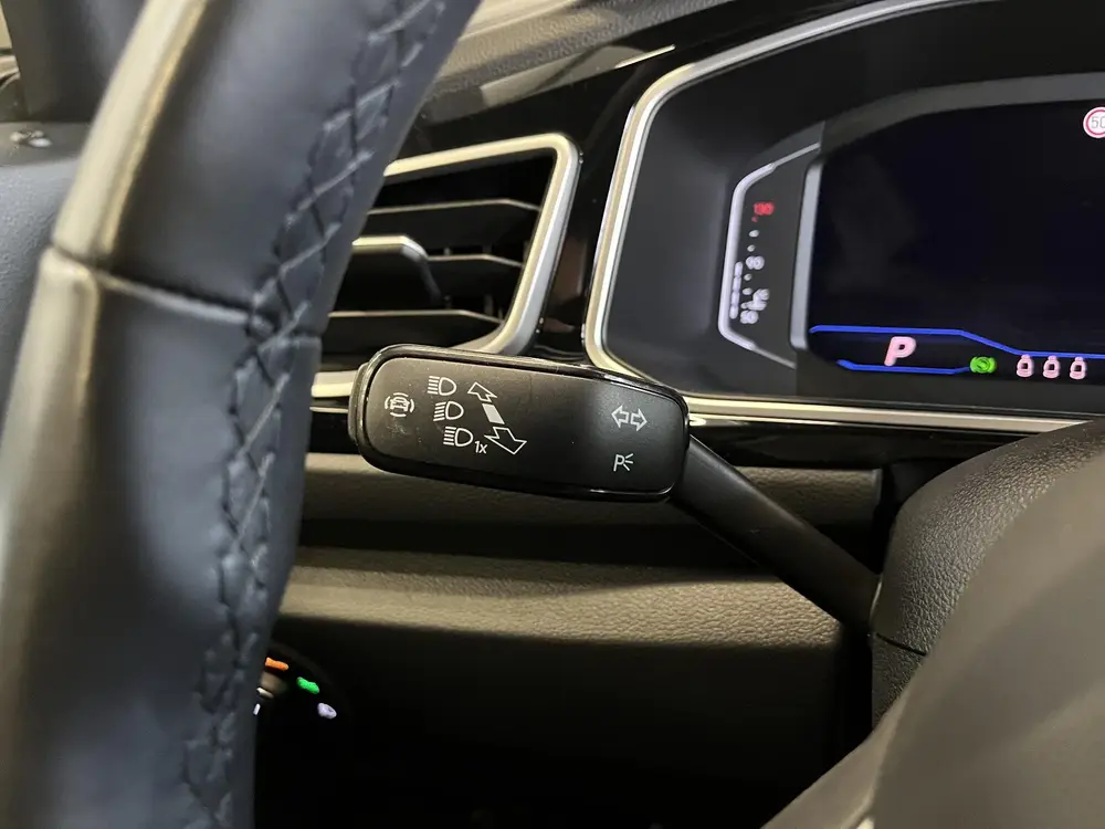 Volkswagen T-Roc 1.5 TSI 150pk DSG R-Line Camera Navigatie A uit 2024, foto 12
