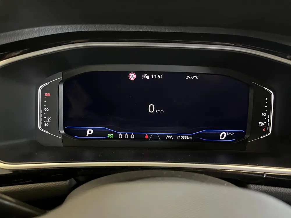 Volkswagen T-Roc 1.5 TSI 150pk DSG R-Line Camera Navigatie A uit 2024, foto 13