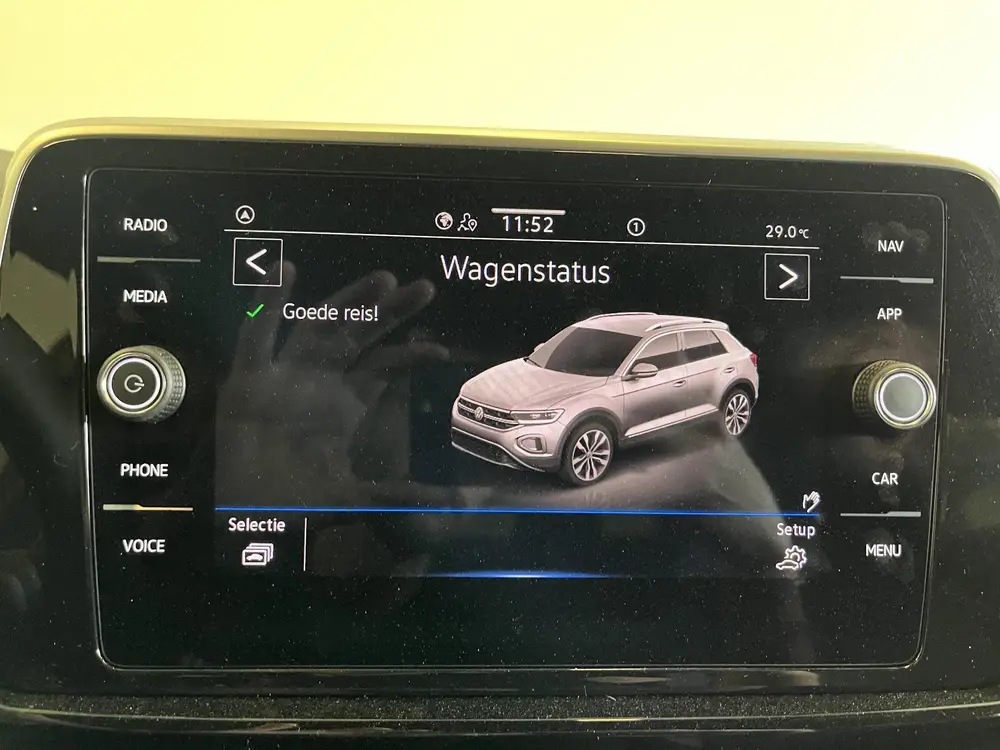 Volkswagen T-Roc 1.5 TSI 150pk DSG R-Line Camera Navigatie A uit 2024, foto 20