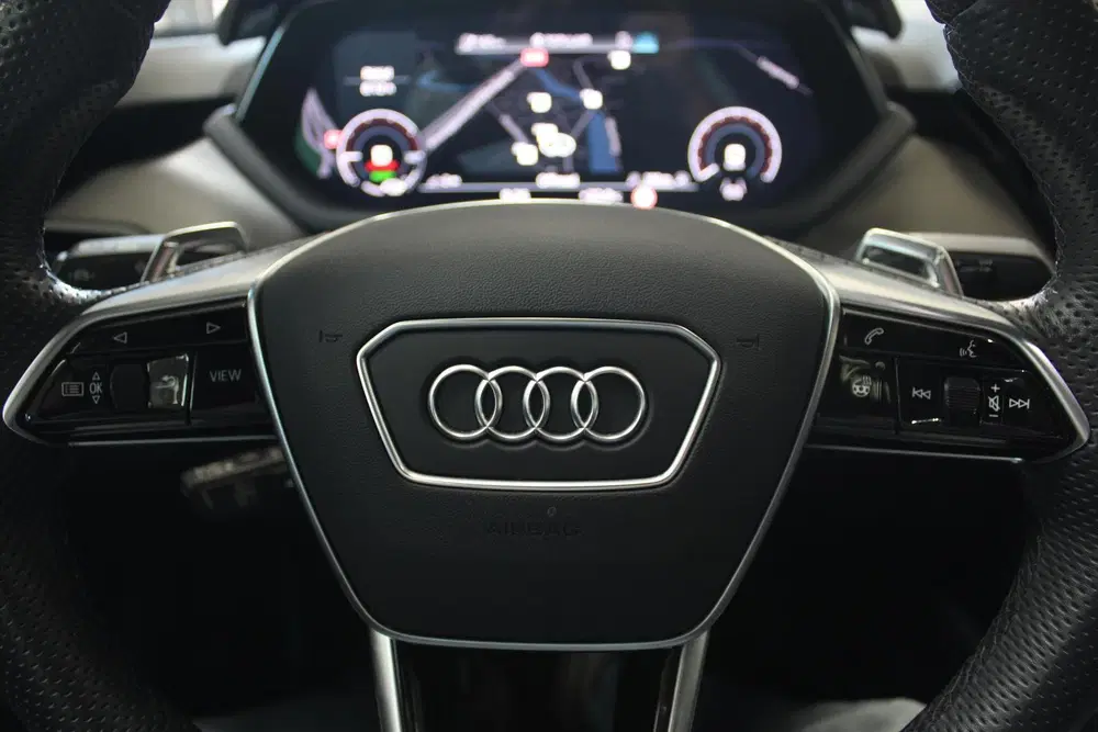 Audi e-tron Quattro uit 2023, foto 15