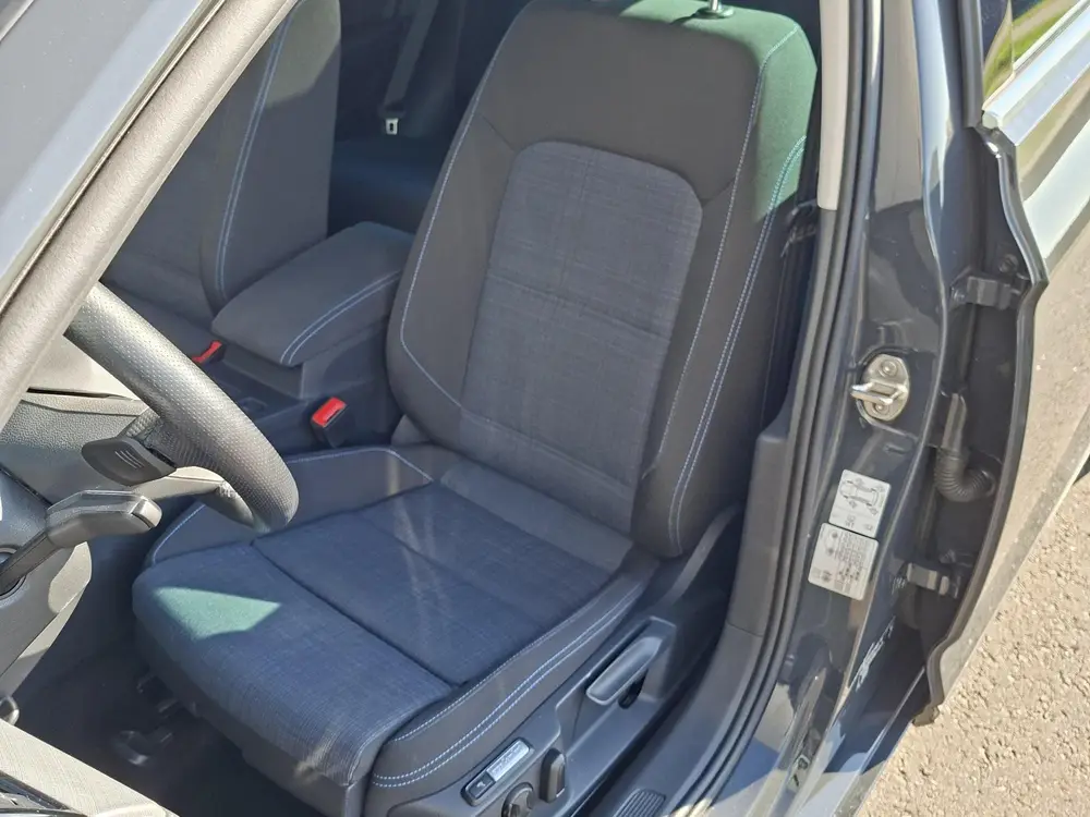 Volkswagen Passat Variant 1.4 TSI PHEV GTE Business panorama uit 2020, foto 20