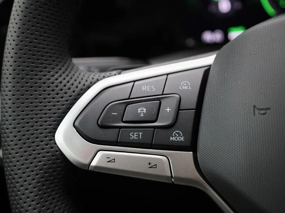 Volkswagen Golf 1.5 eHybrid GTE 272 PK| | SoH 100% | Panoram uit 2025, foto 17