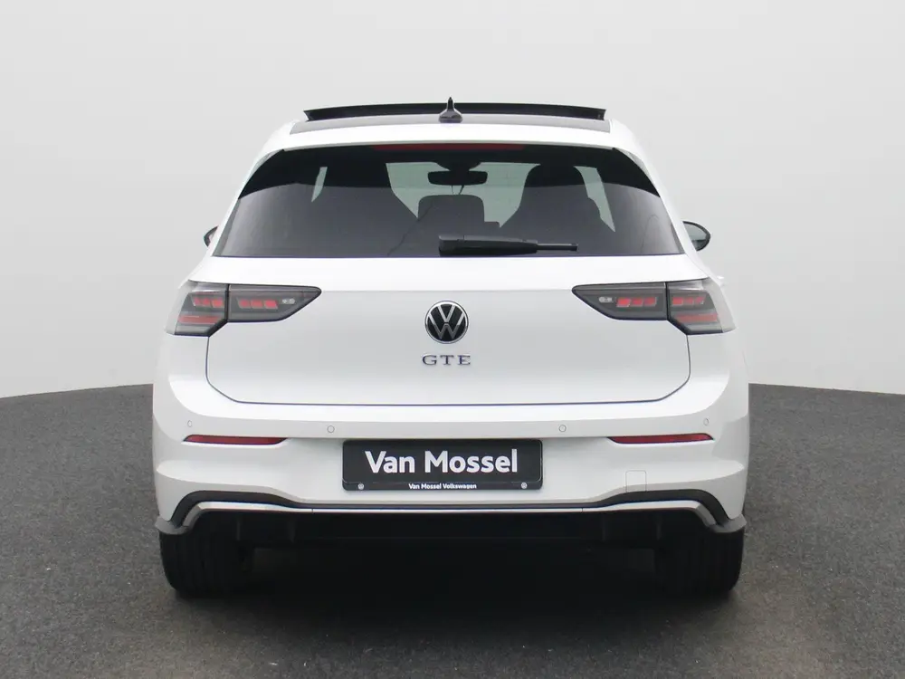 Volkswagen Golf 1.5 eHybrid GTE 272 PK| | SoH 100% | Panoram uit 2025, foto 5