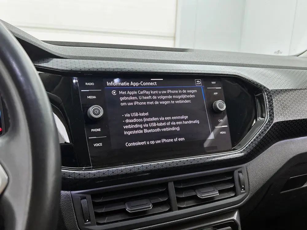 Volkswagen T-cross 1.0 TSI R-Line | Camera | Adaptive Cruise uit 2022, foto 20
