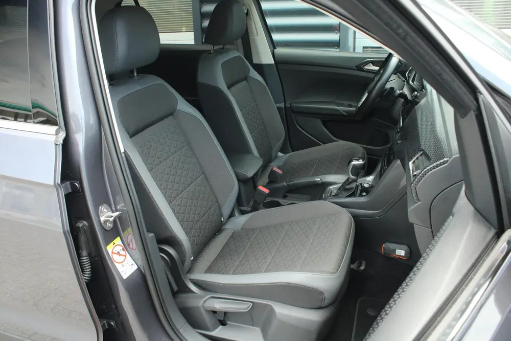 Volkswagen T-Cross 1.0 TSI 110pk DSG Style | Camera Achter | uit 2023, foto 16