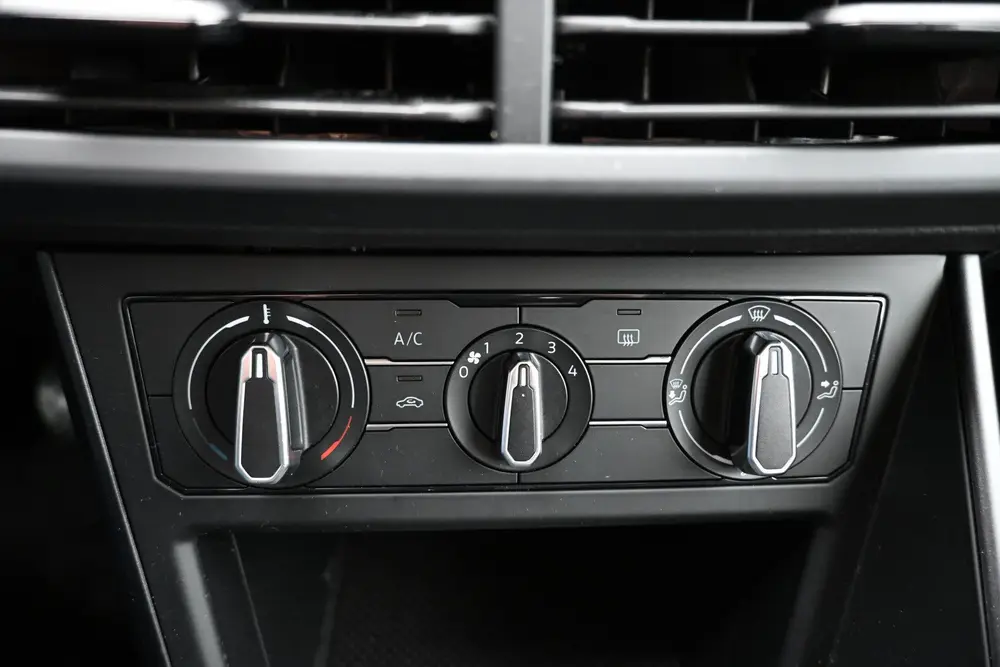 Volkswagen Polo 1.0 MPI Polo digitaal dashbord (bj 2023) uit 2023, foto 20