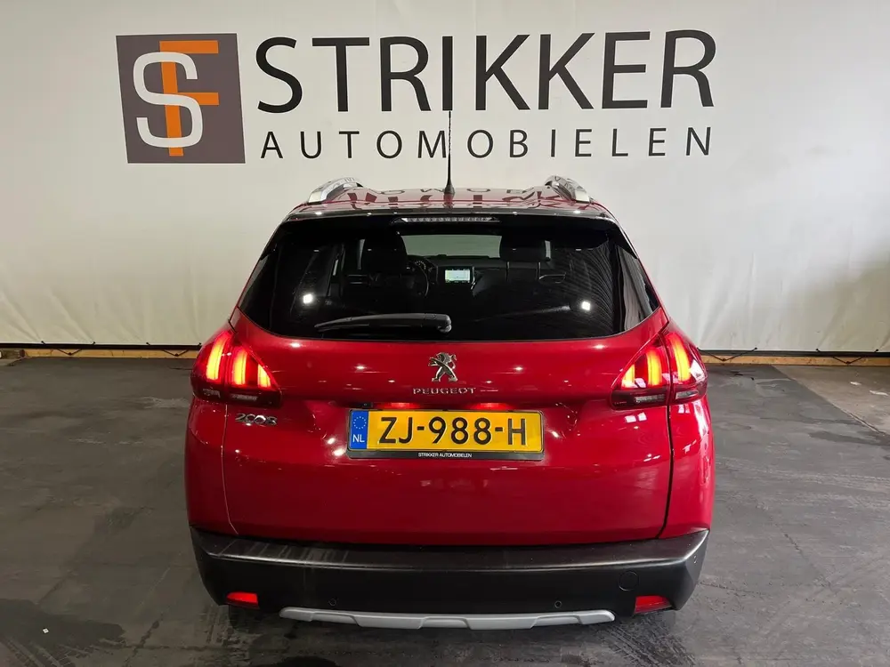Peugeot 2008 1.2 PureTech Allure uit 2019, foto 5