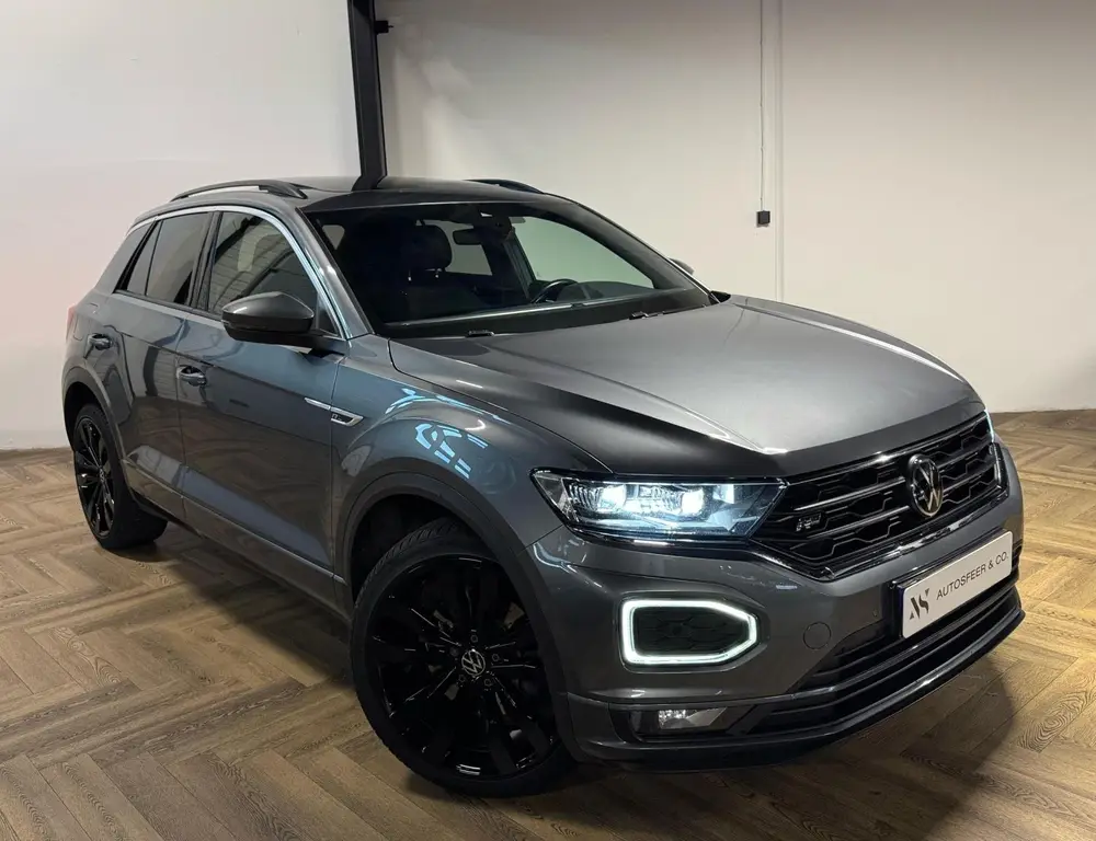 Volkswagen T-Roc 1.5 TSI Sport Business R-Line PANO CAM uit 2020, foto 14