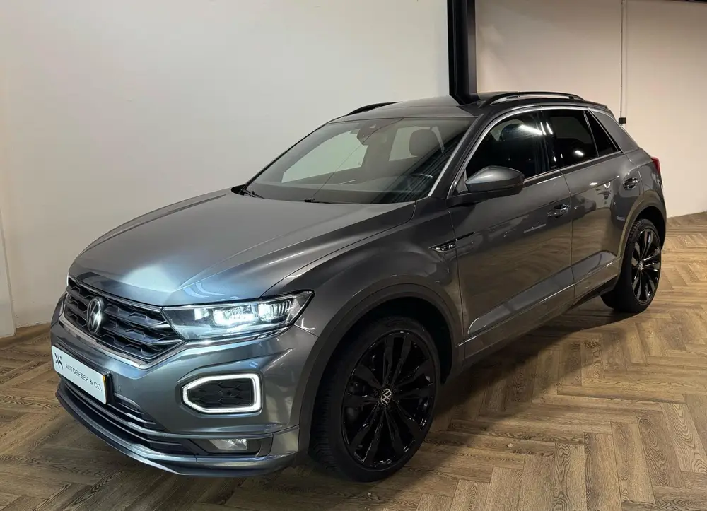 Volkswagen T-Roc 1.5 TSI Sport Business R-Line PANO CAM uit 2020, foto 6