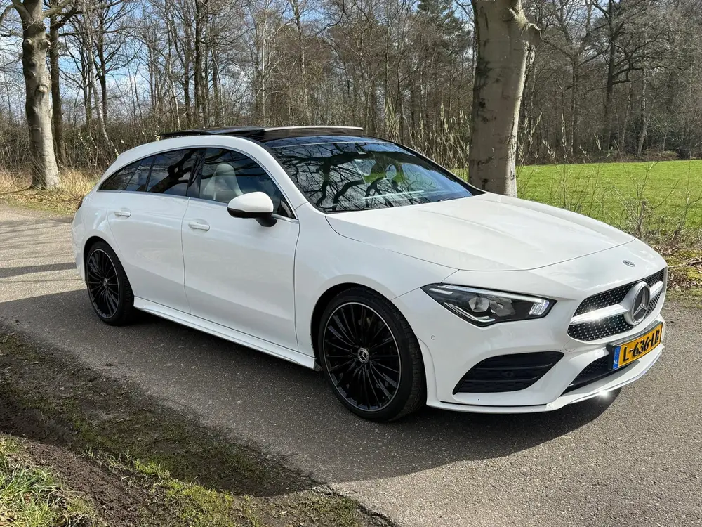 Mercedes-Benz CLA 220 AMG PANO uit 2019, foto 2