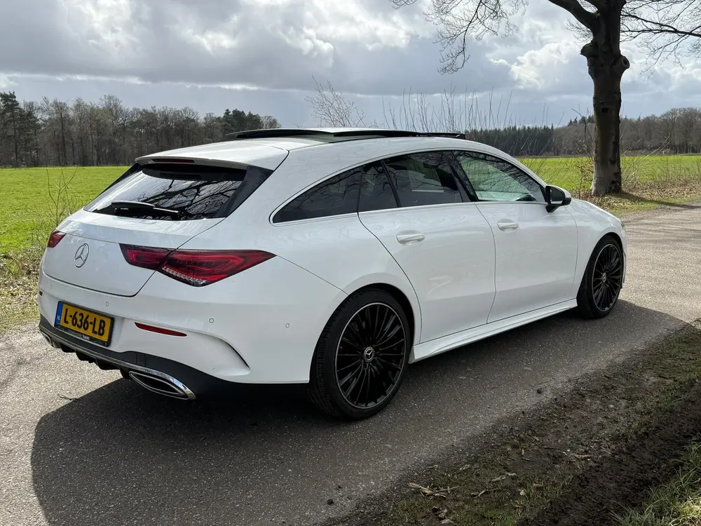 Mercedes-Benz CLA 220 AMG PANO uit 2019, foto 3