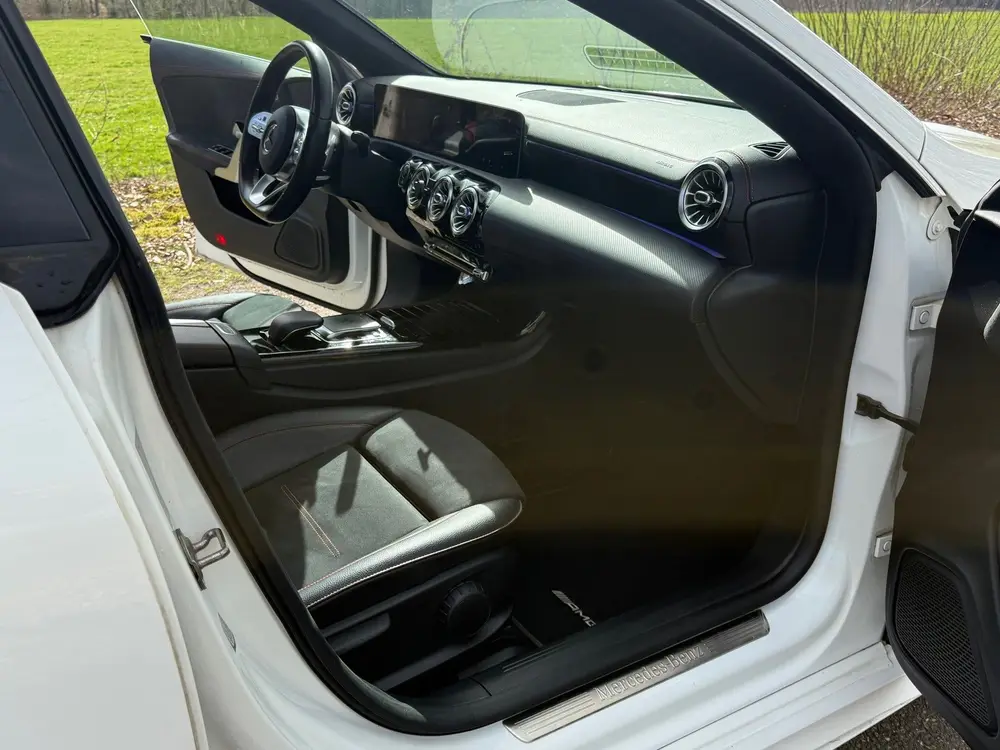 Mercedes-Benz CLA 220 AMG PANO uit 2019, foto 6