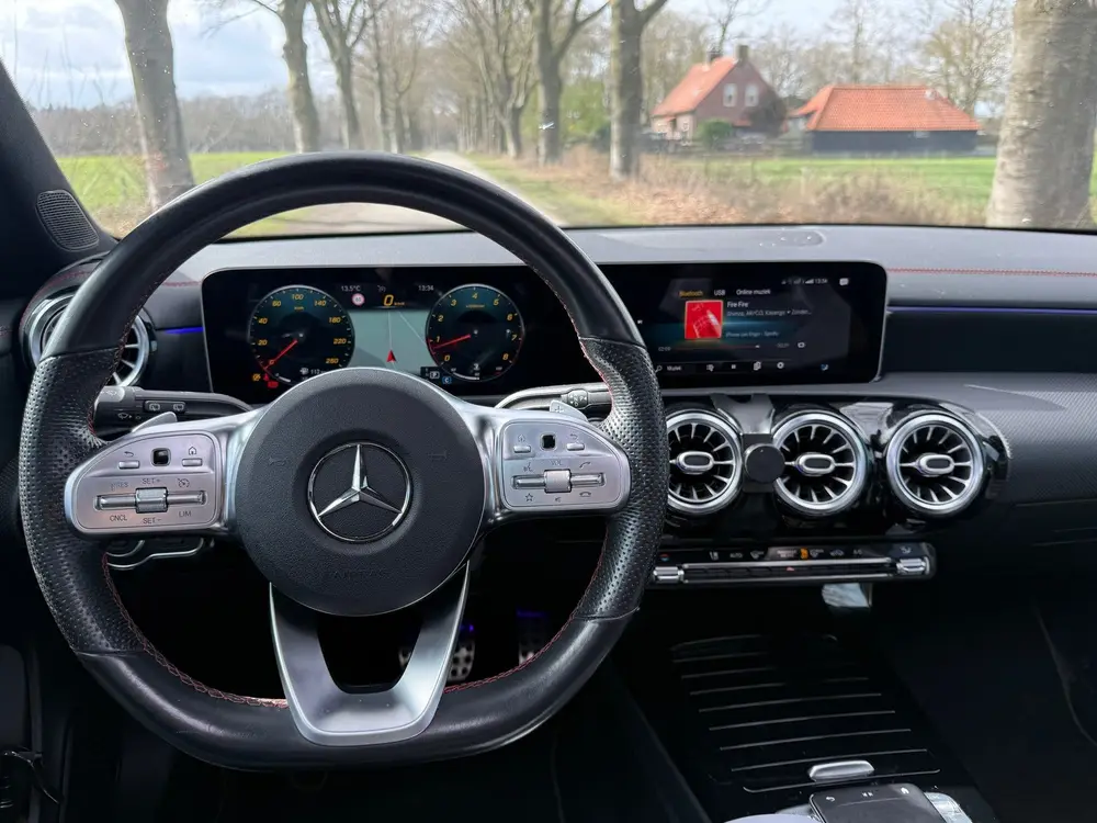 Mercedes-Benz CLA 220 AMG PANO uit 2019, foto 8