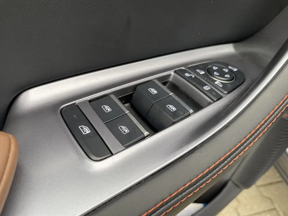 BYD Seal U 1.5 DM-i FWDComfort Long Range HUD uit 2025, foto 17