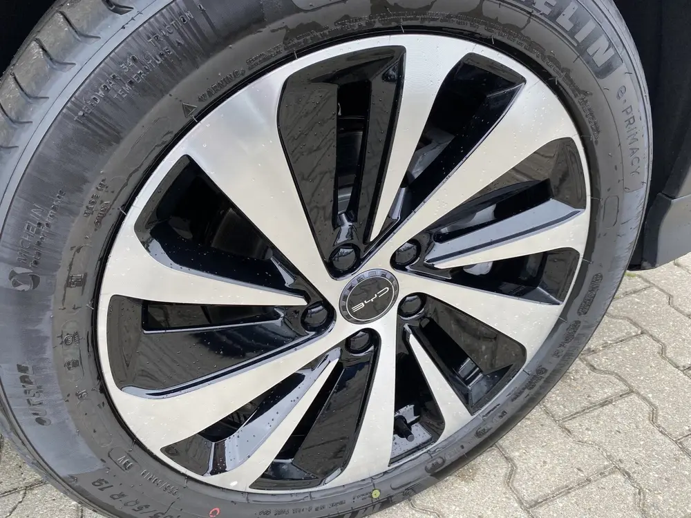 BYD Seal U 1.5 DM-i FWDComfort Long Range HUD uit 2025, foto 8