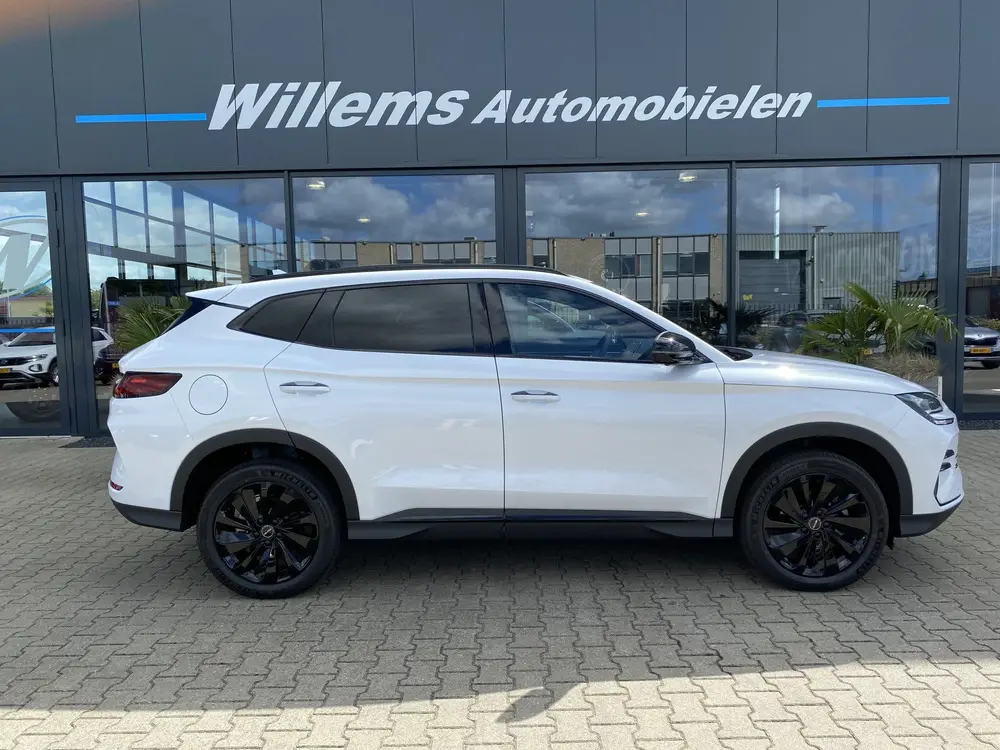 BYD Seal U 1.5 DM-i FWD Boost Black Edition HUD uit 2025, foto 5