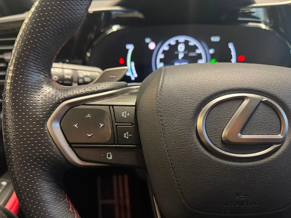 Lexus NX 450h+ AWD F SPORT Line uit 2022, foto 9