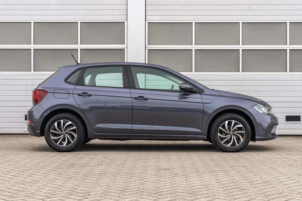 Volkswagen Polo 1.0 TSI 95pk Life | App Connect | Parkeersen uit 2023, foto 3
