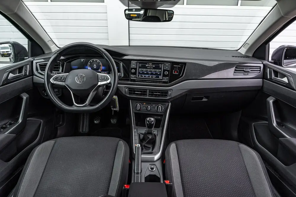 Volkswagen Polo 1.0 TSI 95pk Life | App Connect | Parkeersen uit 2023, foto 5