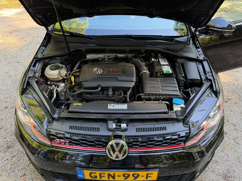 Volkswagen Golf 2.0 TSI 245pk 7-DSG 2019 Zwart uit 2019, foto 10