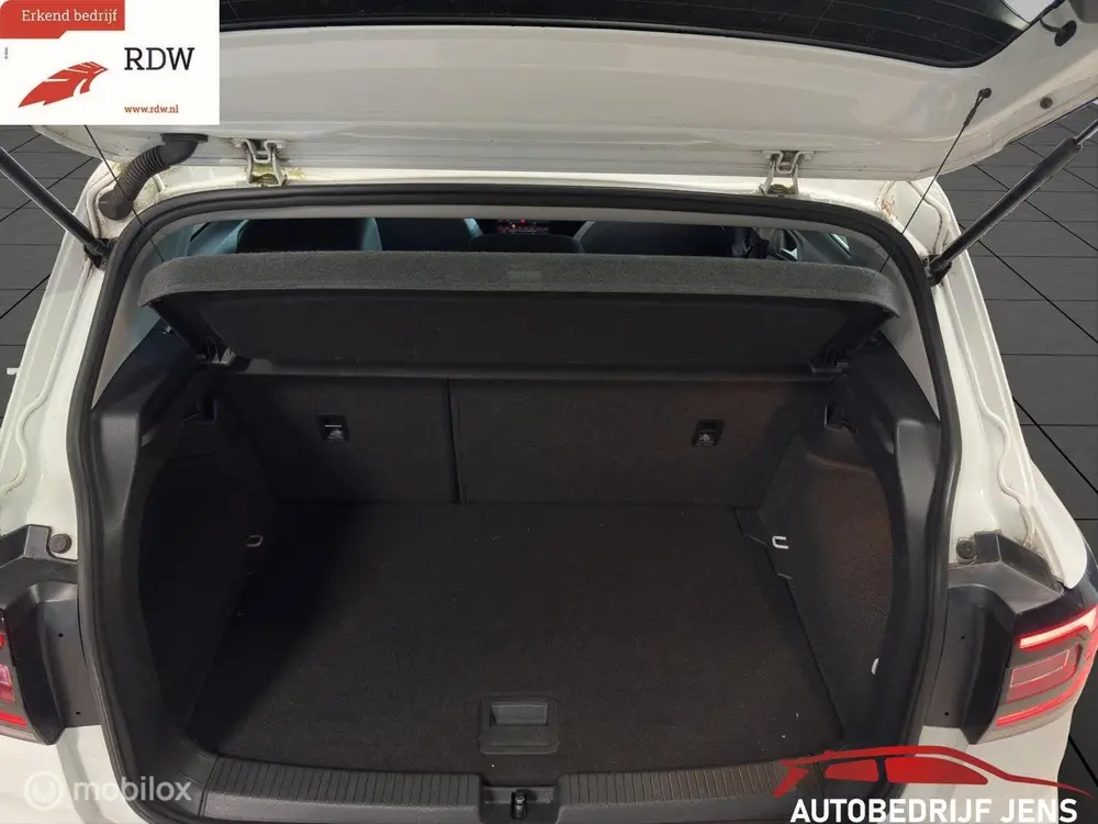 Volkswagen T-Cross 1.0 TSI Style|Digi. cockpit uit 2019, foto 18