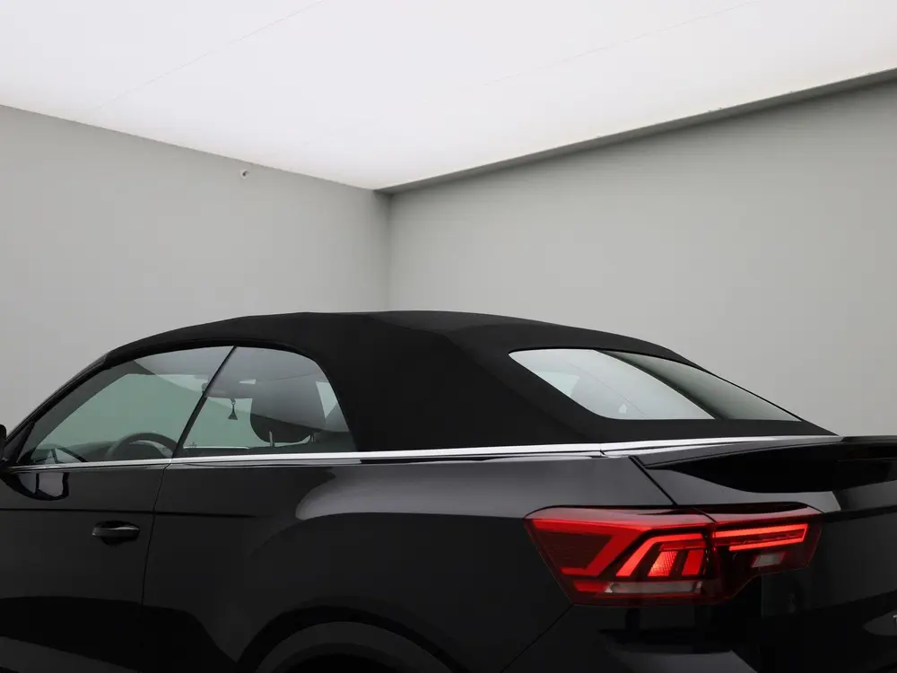 Volkswagen T-Roc Cabrio 1.5 TSI R-Line 150 PK| Navigatie | S uit 2025, foto 15
