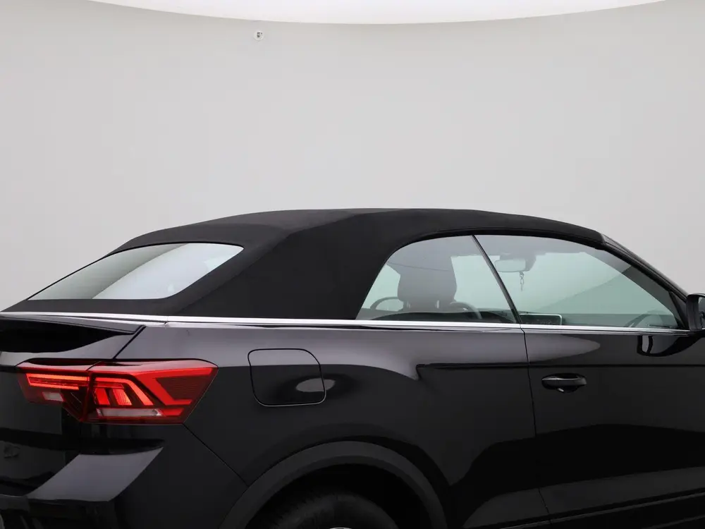 Volkswagen T-Roc Cabrio 1.5 TSI R-Line 150 PK| Navigatie | S uit 2025, foto 17