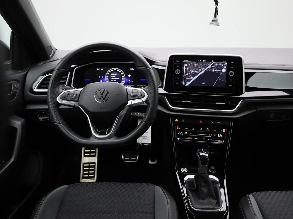 Volkswagen T-Roc Cabrio 1.5 TSI R-Line 150 PK| Navigatie | S uit 2025, foto 7