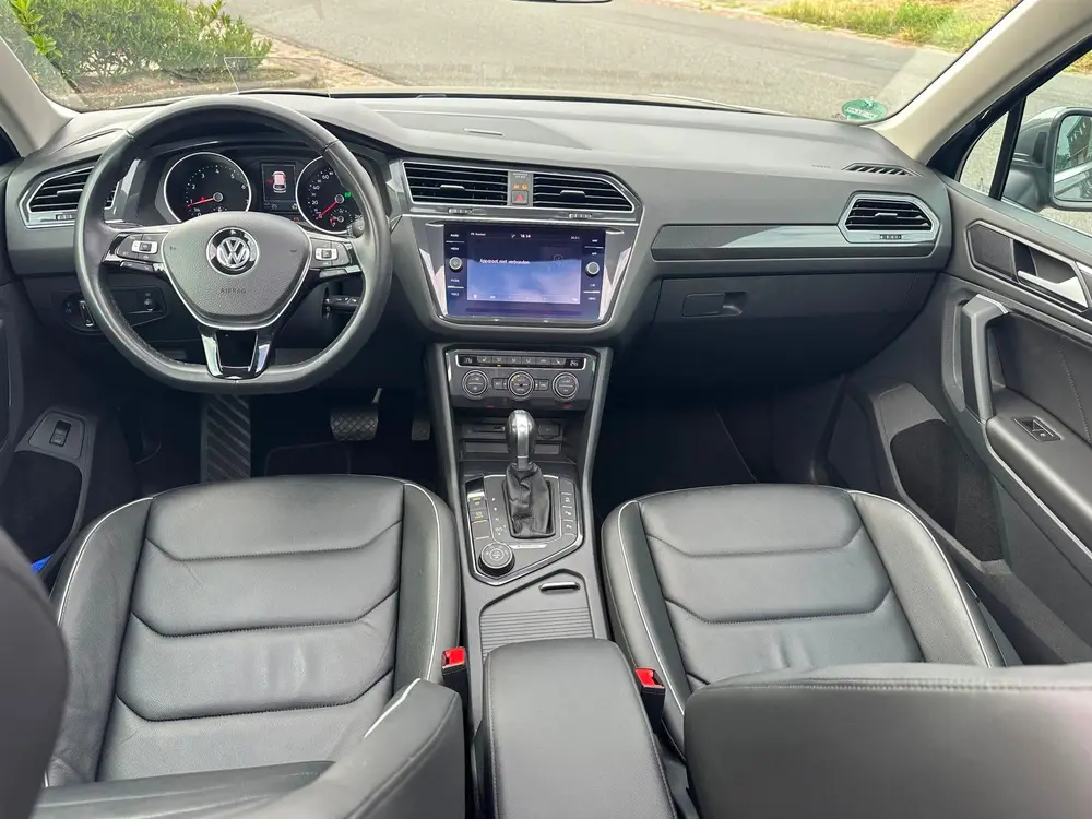 Volkswagen TIGUAN 2.0 TSI 4Motion Highline Business R uit 2019, foto 18