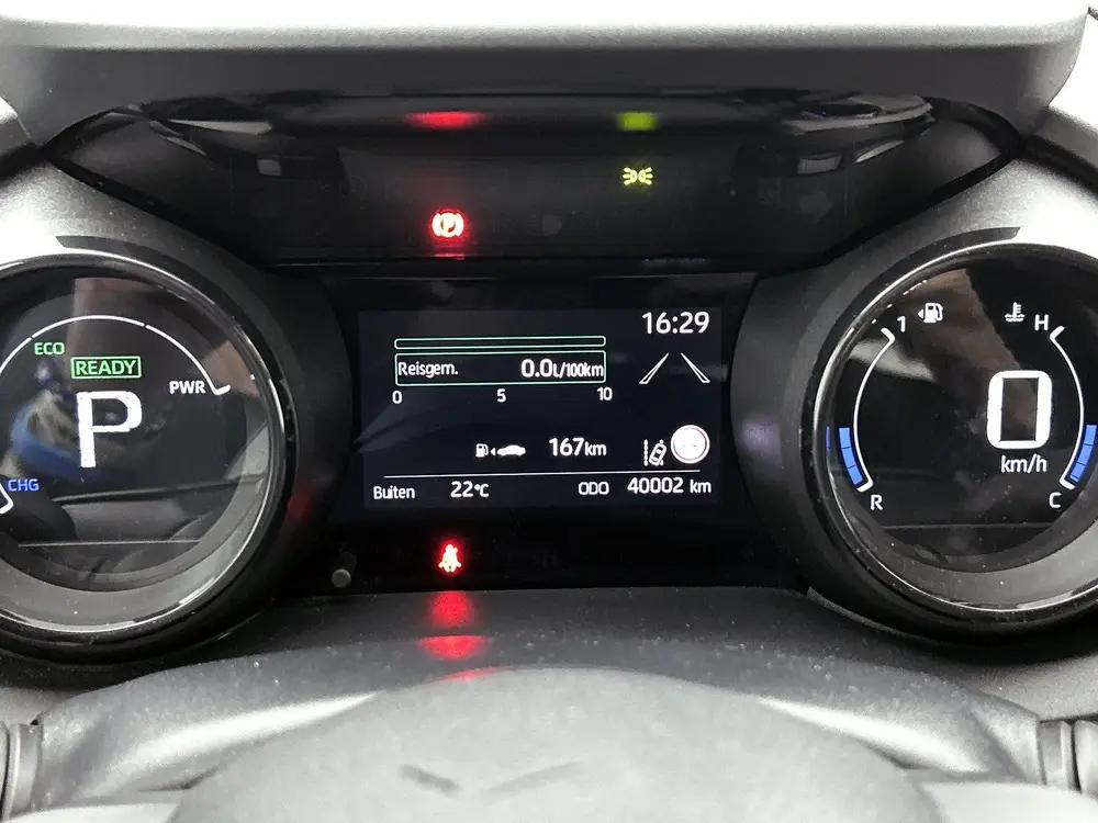 Toyota Yaris 1.5 Hybrid Style + uit 2021, foto 5