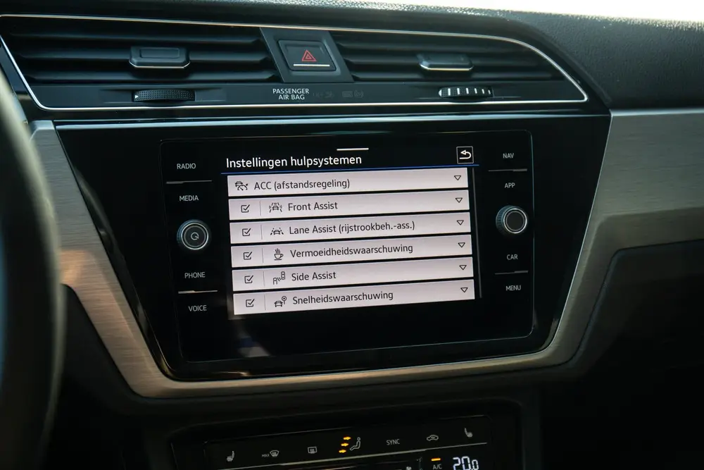 Volkswagen Touran 1.5 TSI Comfortline Business 7p , 7 persoo uit 2024, foto 16