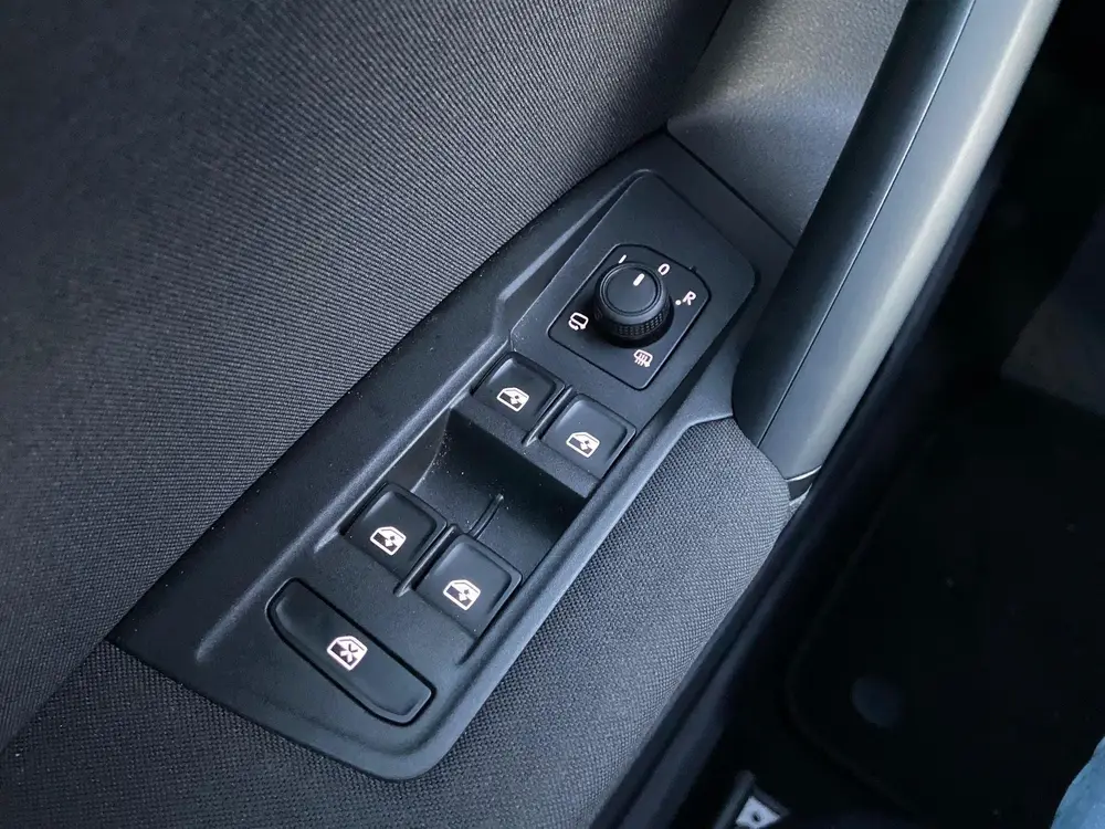 Volkswagen Tiguan 1.5 TSI Life Navi | PDC | ACC | Winterpakk uit 2023, foto 11