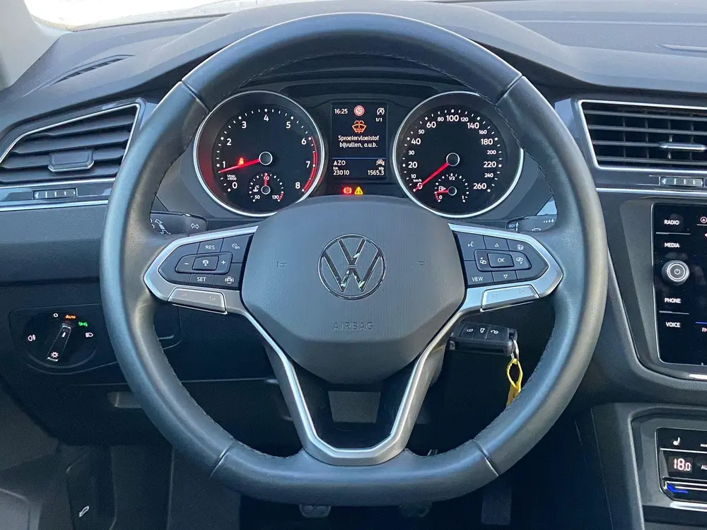 Volkswagen Tiguan 1.5 TSI Life Navi | PDC | ACC | Winterpakk uit 2023, foto 15