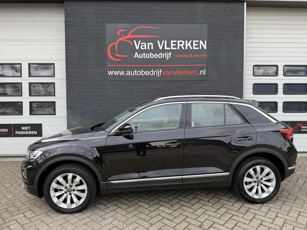 Volkswagen T-Roc 1.5 TSI Sport uit 2021, foto 3