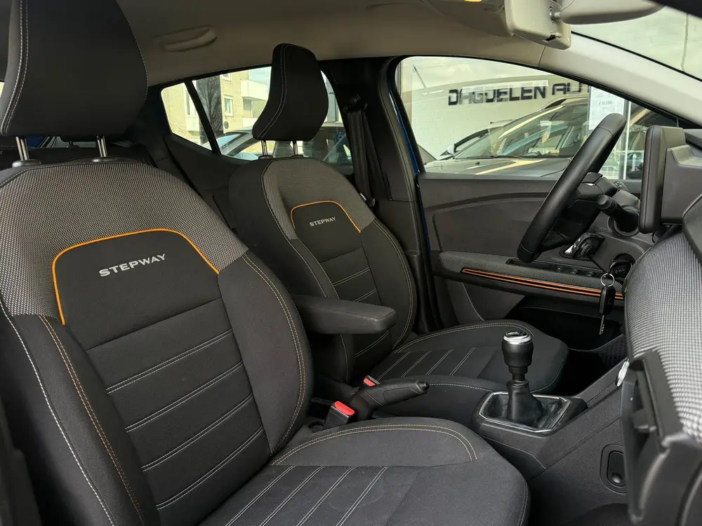 Dacia Sandero 1.0 TCe 90pk CLIMA uit 2021, foto 15