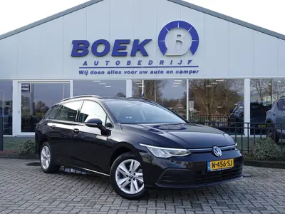Volkswagen Golf Variant 1.0 eTSI DSG 110PK Life ADAPT. CRUIS uit 2022