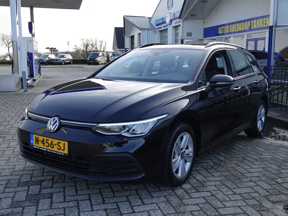 Volkswagen Golf Variant 1.0 eTSI DSG 110PK Life ADAPT. CRUIS uit 2022, foto 13