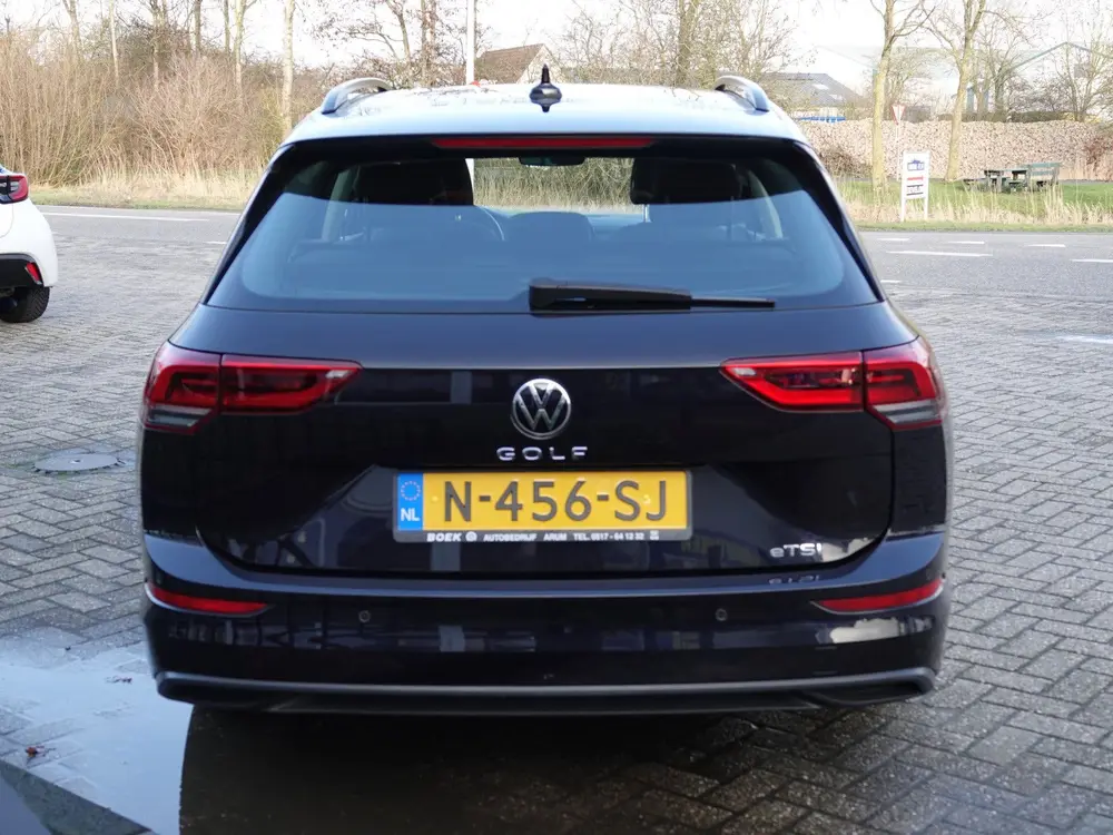 Volkswagen Golf Variant 1.0 eTSI DSG 110PK Life ADAPT. CRUIS uit 2022, foto 8