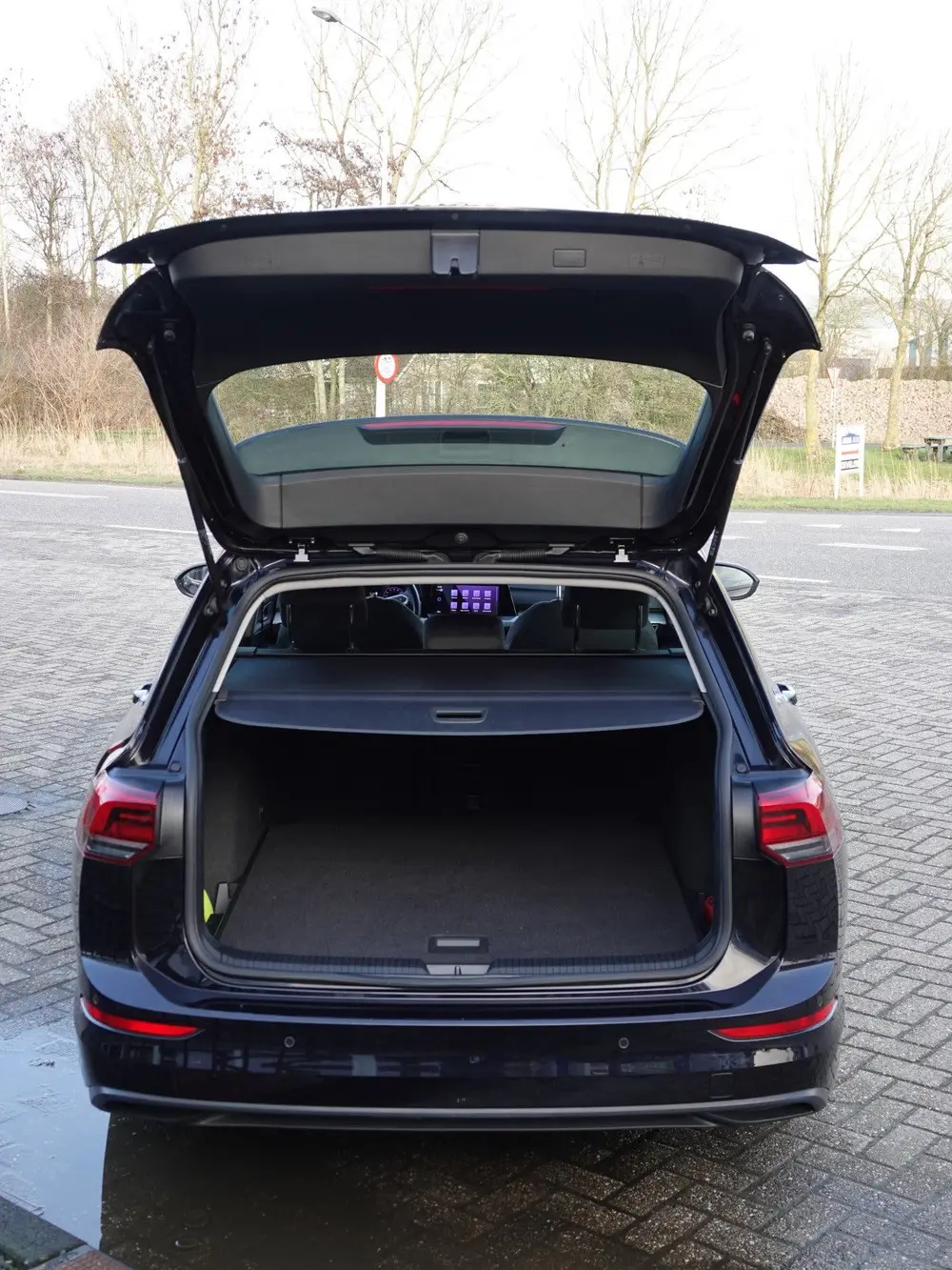 Volkswagen Golf Variant 1.0 eTSI DSG 110PK Life ADAPT. CRUIS uit 2022, foto 9