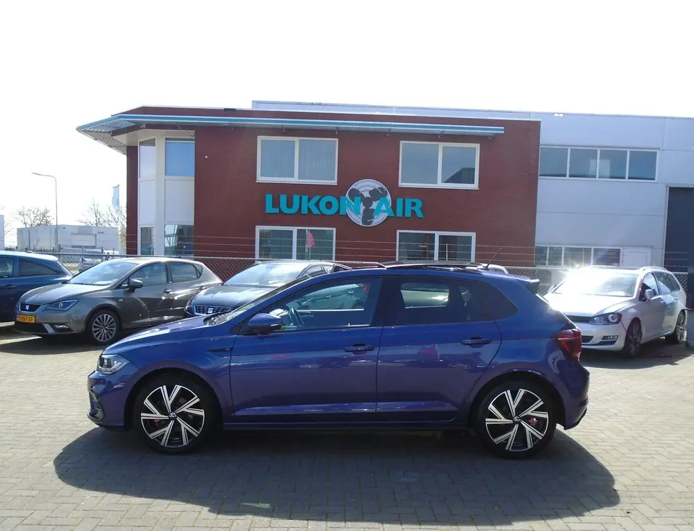 Volkswagen Polo 1.0 TSI R-Line (2x) Business,PanoAutomaat uit 2022, foto 2