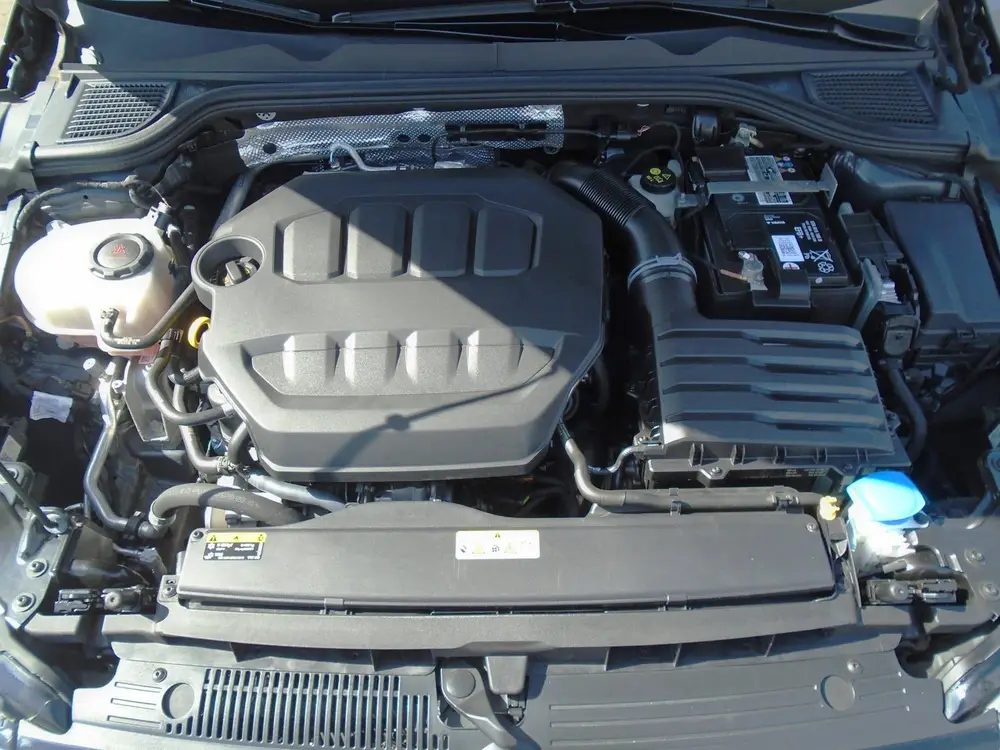 Volkswagen GOLF 2.0 TSI GTI,Navi,Kamera,Mondsteingrau uit 2021, foto 19