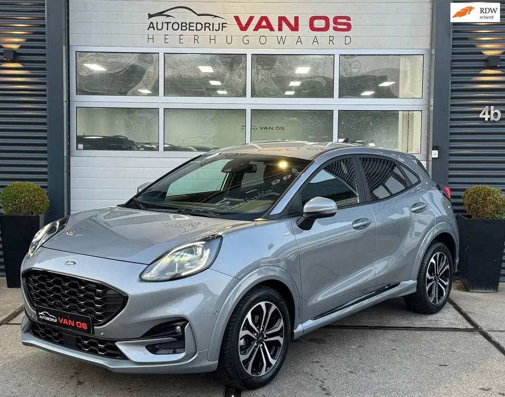 Ford Puma 1.0 EcoBoost Hybrid ST-Line l 155PK l ACC uit 2024