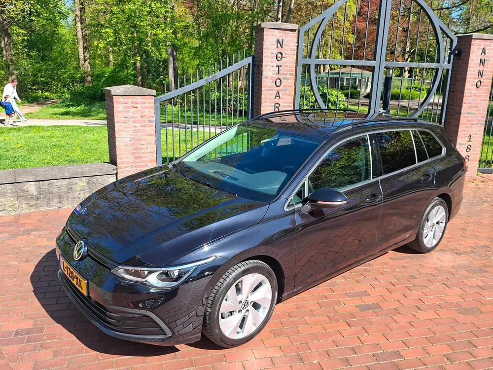 Volkswagen Golf Variant 1.5 TSI Virtual Apple car. Stoelverw uit 2021, foto 11