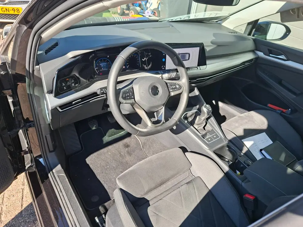 Volkswagen Golf Variant 1.5 TSI Virtual Apple car. Stoelverw uit 2021, foto 15