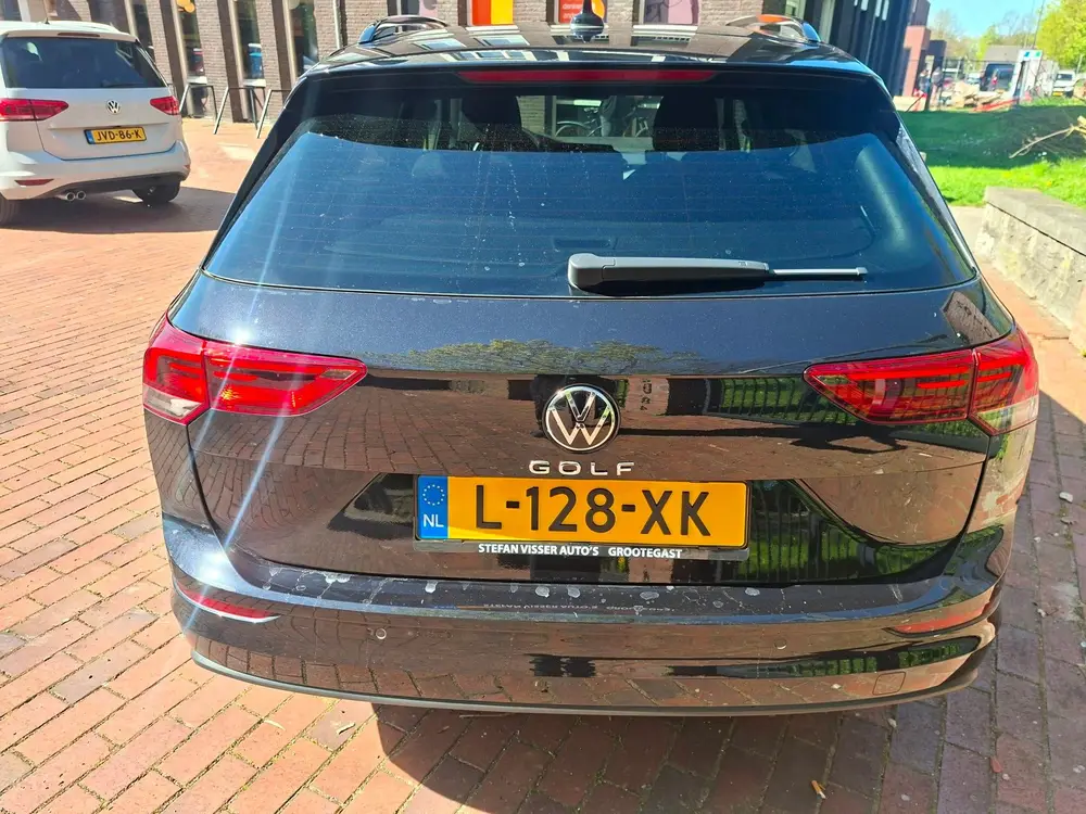 Volkswagen Golf Variant 1.5 TSI Virtual Apple car. Stoelverw uit 2021, foto 3