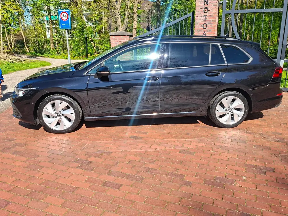 Volkswagen Golf Variant 1.5 TSI Virtual Apple car. Stoelverw uit 2021, foto 8