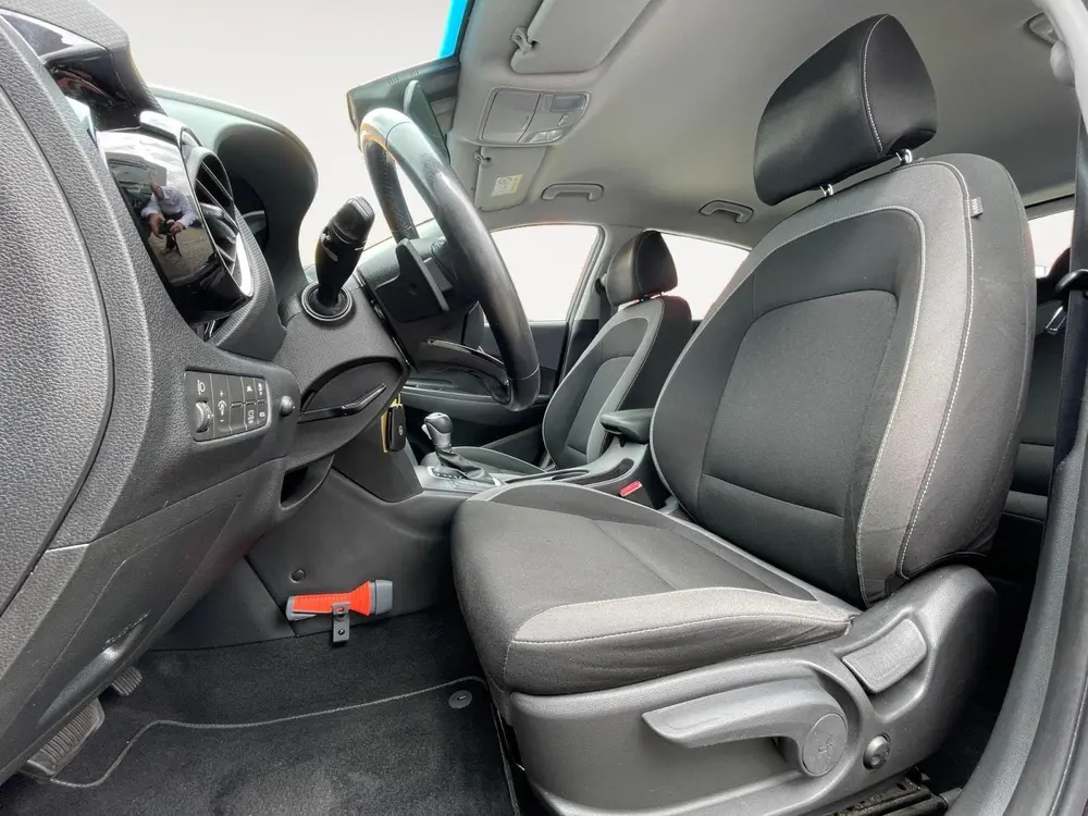 Hyundai KONA 1.6 GDI HEV Comfort uit 2020, foto 11