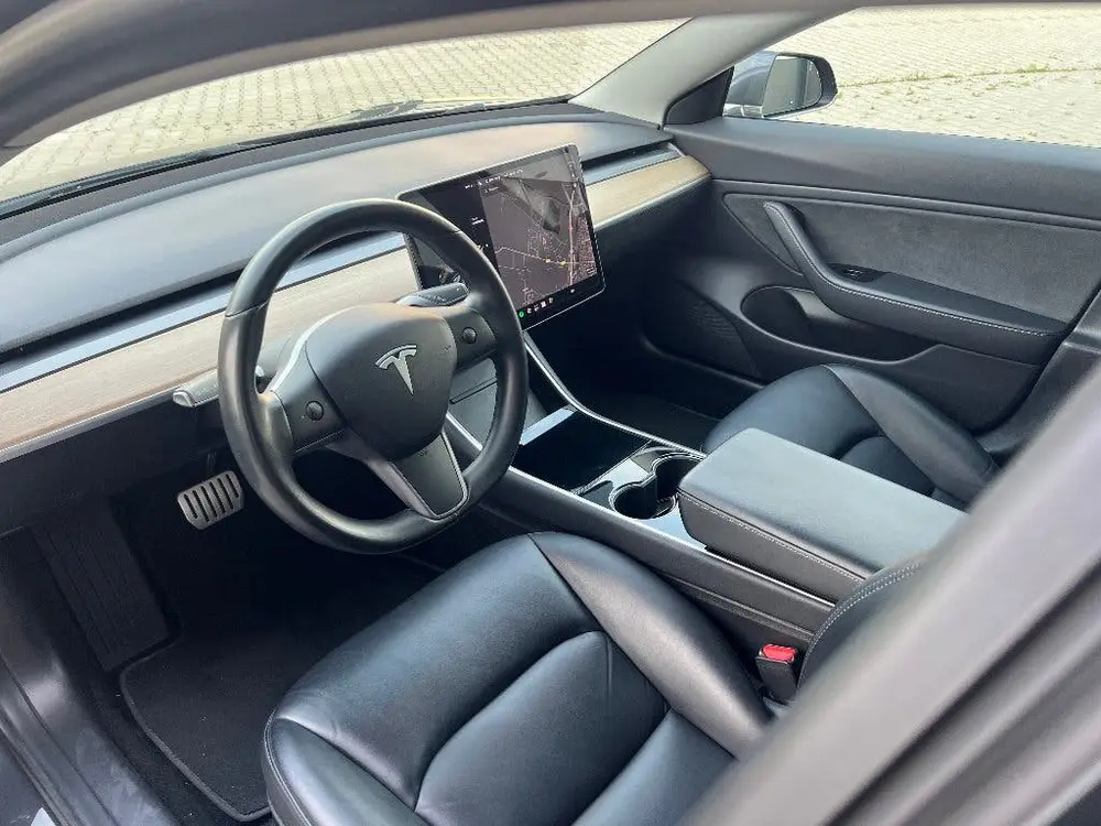 Tesla Model 3 Performance + FSD t.w.v 7.500 euro!! uit 2019, foto 11
