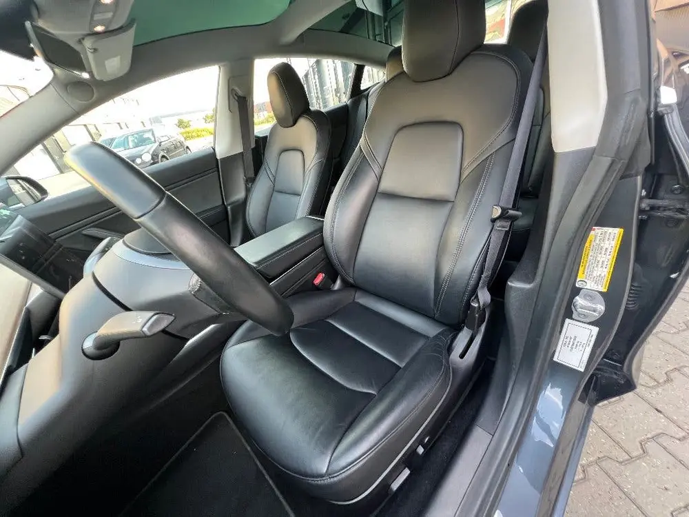 Tesla Model 3 Performance + FSD t.w.v 7.500 euro!! uit 2019, foto 12